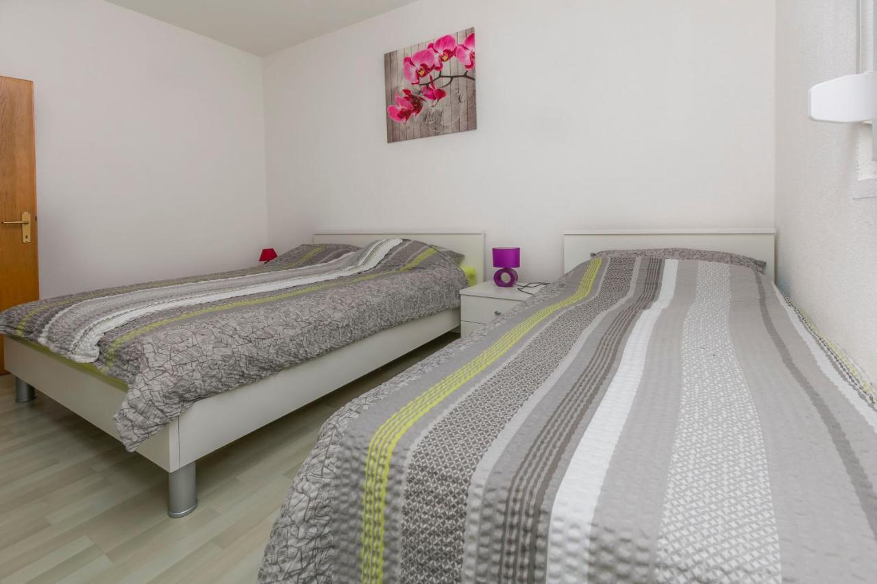 Apartments Olivera 로고즈니차 외부 사진