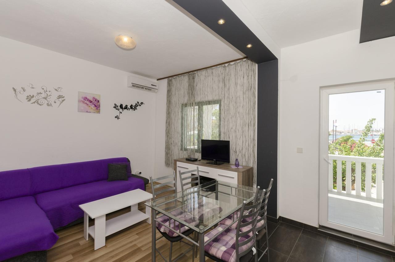 Apartments Olivera 로고즈니차 외부 사진