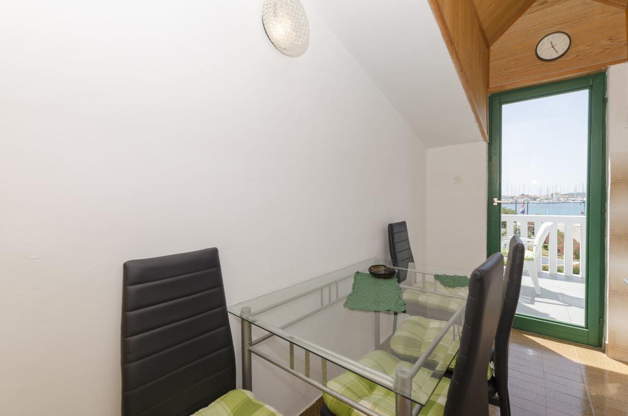 Apartments Olivera 로고즈니차 외부 사진