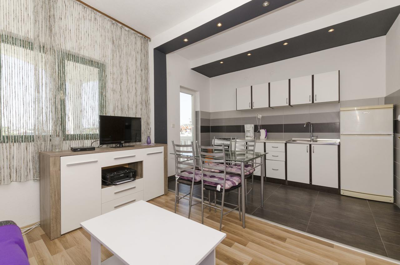 Apartments Olivera 로고즈니차 외부 사진