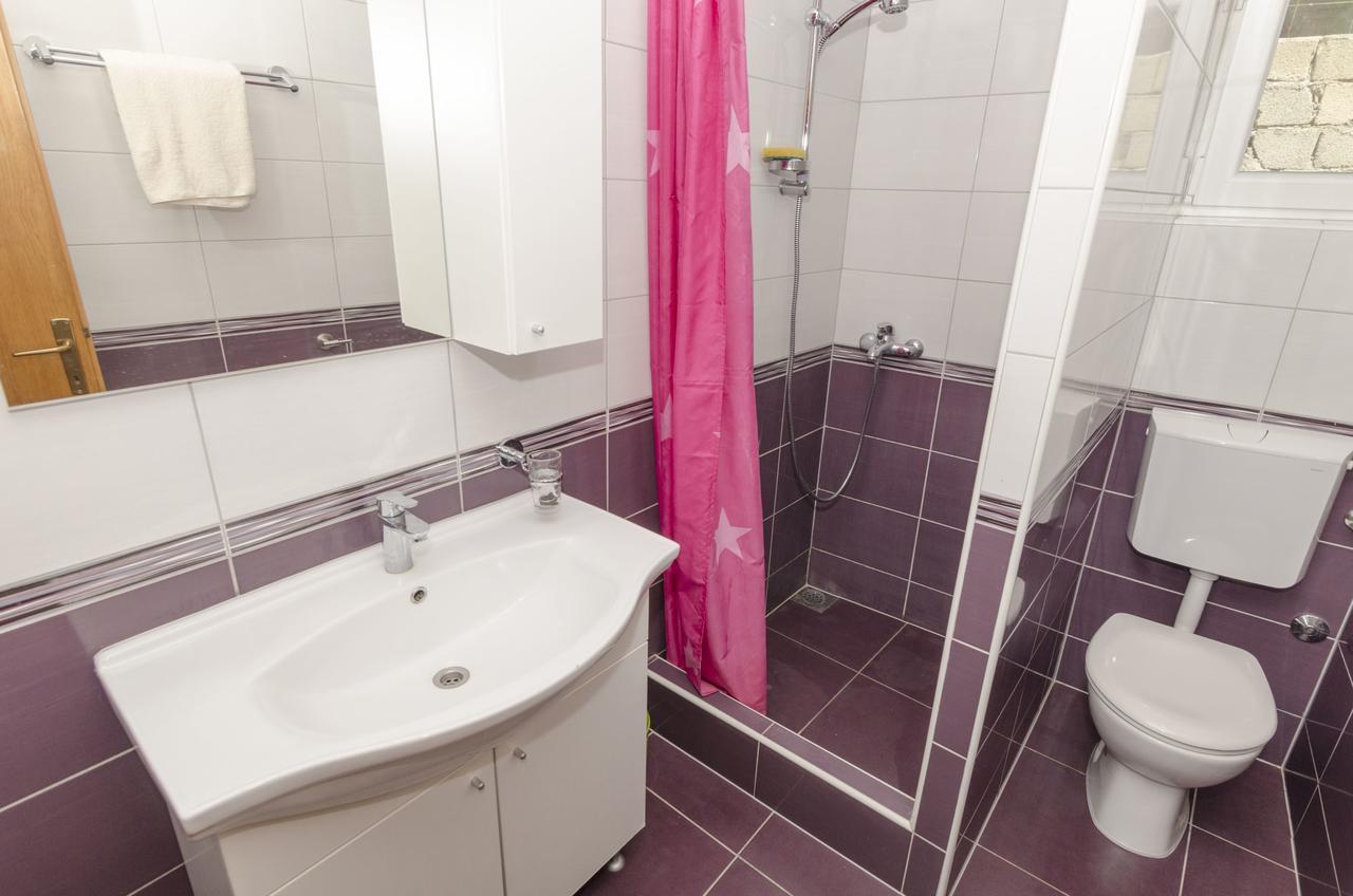 Apartments Olivera 로고즈니차 외부 사진